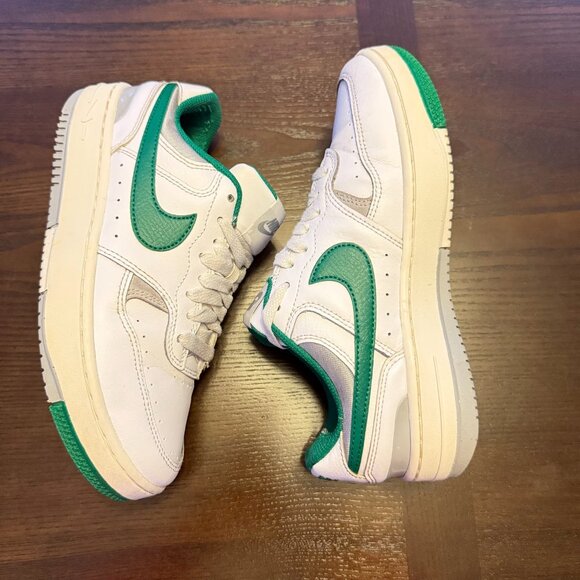 Green & White Nike Gamma Force Women's Basketball Shoes, Size: 6.5, Natural - Picture 3 of 11